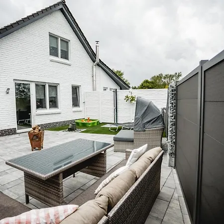 Strandperle Alexander *